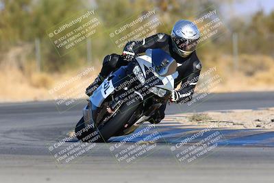 media/Jan-08-2022-SoCal Trackdays (Sat) [[1ec2777125]]/Turn 2 (150pm)/